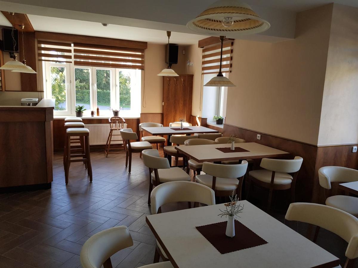 Kavarna A Penzion Reichl Králíky Bagian luar foto